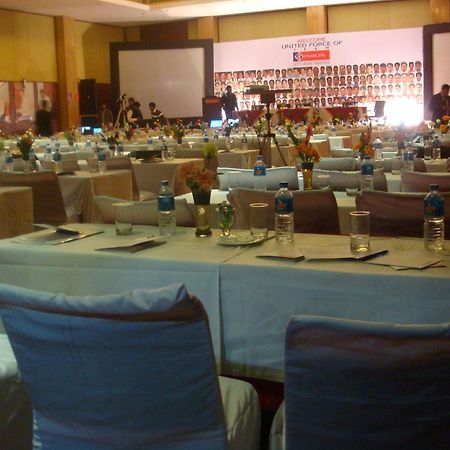Ramada By Wyndham Jaipur Jaisinghpura Hotel Luaran gambar
