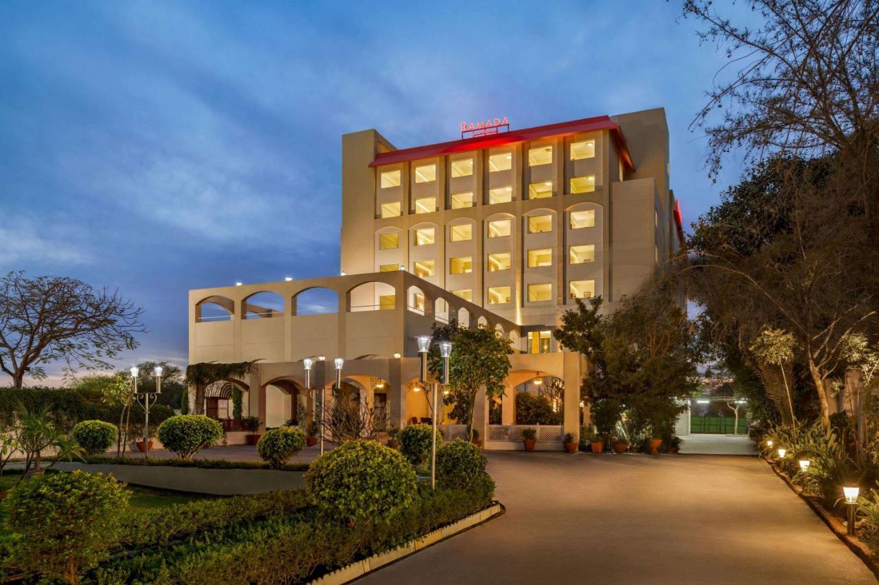 Ramada By Wyndham Jaipur Jaisinghpura Hotel Luaran gambar