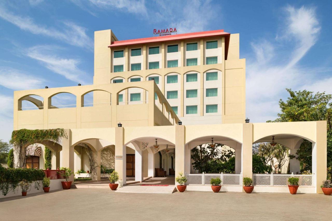 Ramada By Wyndham Jaipur Jaisinghpura Hotel Luaran gambar