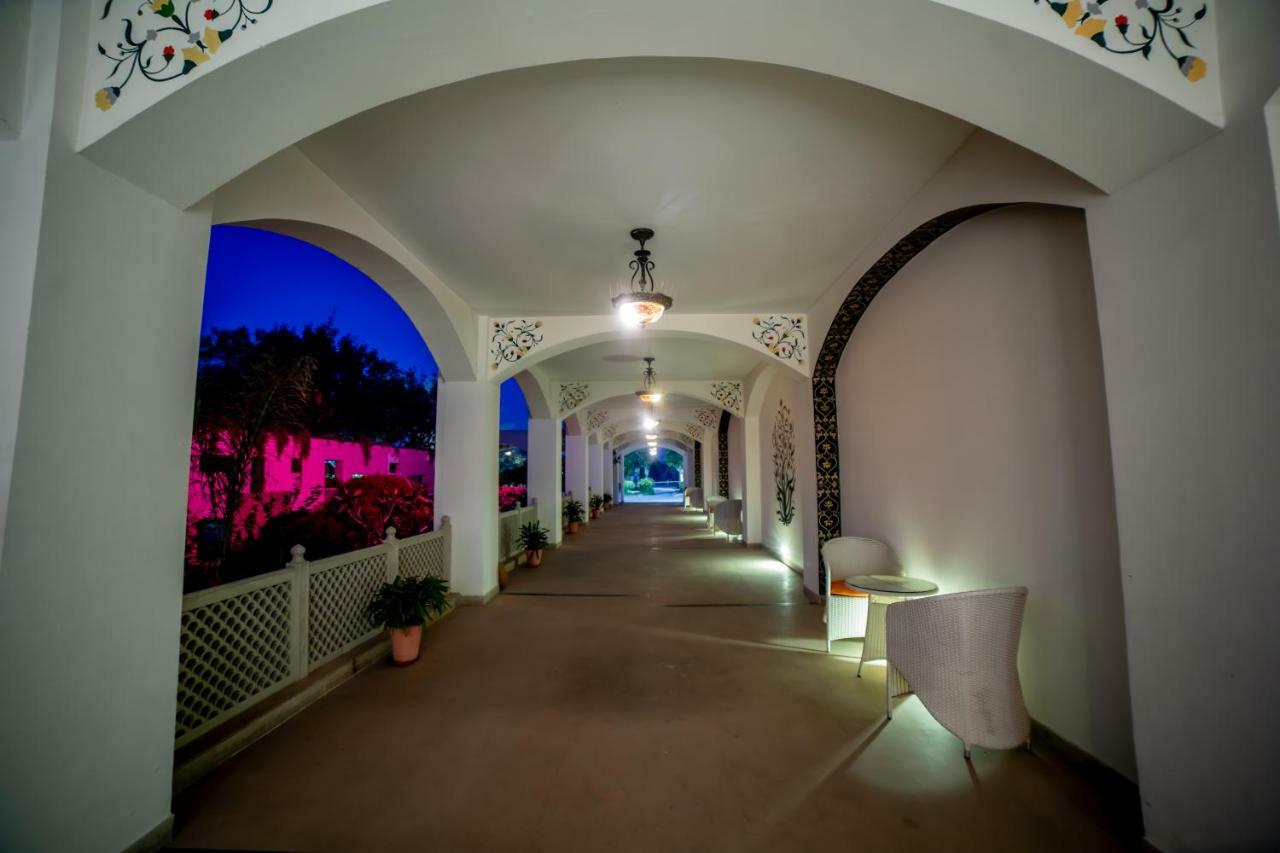 Ramada By Wyndham Jaipur Jaisinghpura Hotel Luaran gambar