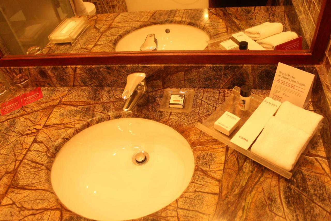 Ramada By Wyndham Jaipur Jaisinghpura Hotel Luaran gambar