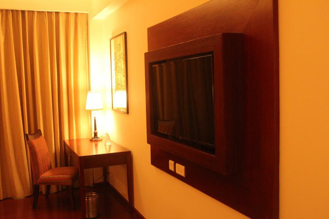 Ramada By Wyndham Jaipur Jaisinghpura Hotel Luaran gambar