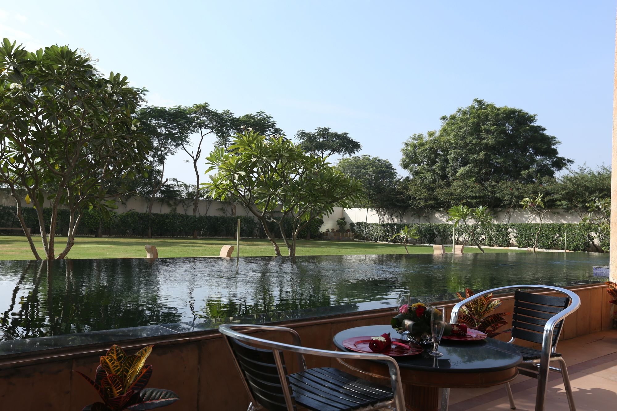 Ramada By Wyndham Jaipur Jaisinghpura Hotel Luaran gambar